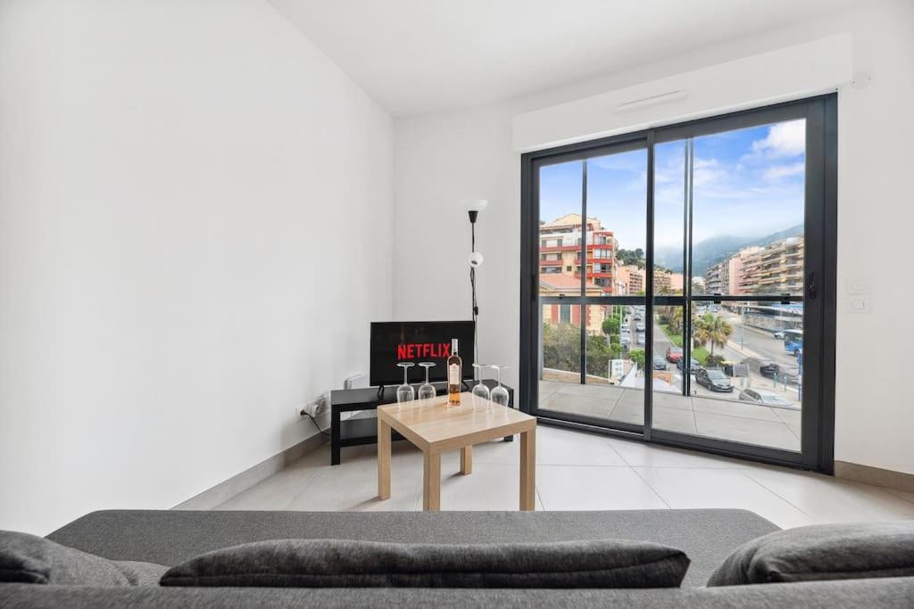 Le Cap Riviera - Centre- Parking Prive - Climatisation Apartment Menton Exterior photo